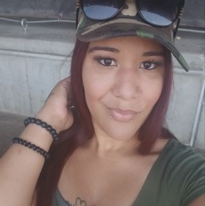 Meet your Posher, Briana